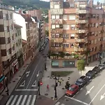 Piso en Avenida Pumarín . WIFI